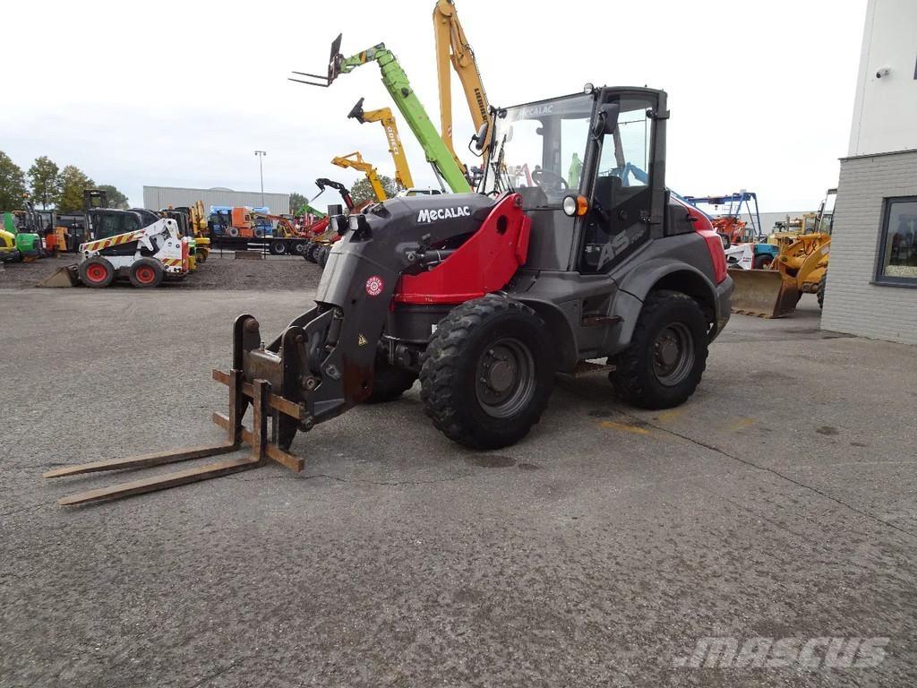 Mecalac AS700 Tekerlekli yükleyiciler