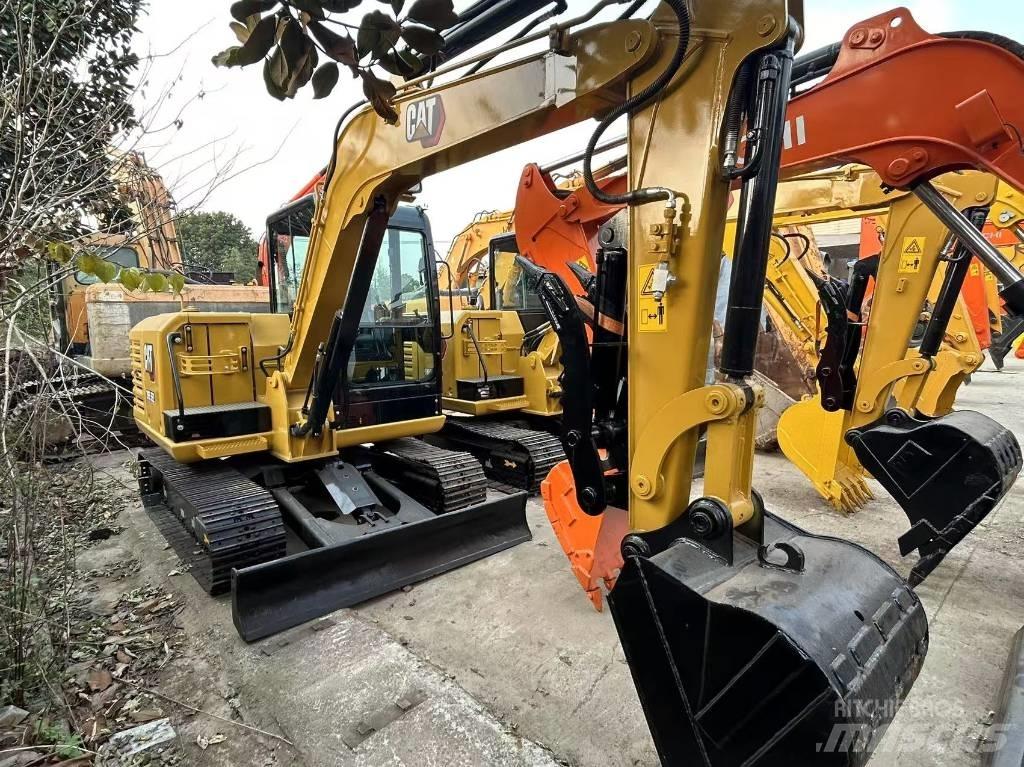 CAT 305.5E2 Paletli ekskavatörler
