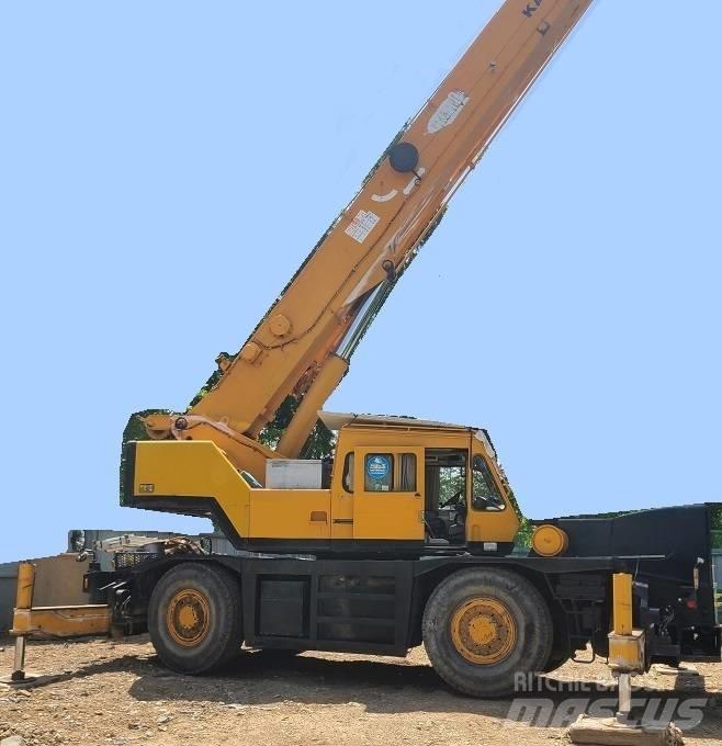 Kato KR35H-V Arazi Tipi Vinçler (RT)