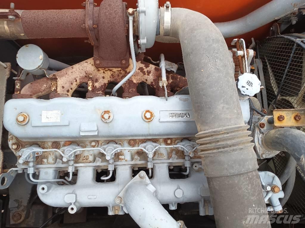 Hitachi ZX 200 Paletli ekskavatörler