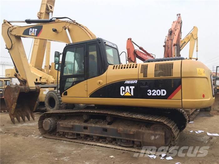 CAT 320 D Paletli ekskavatörler