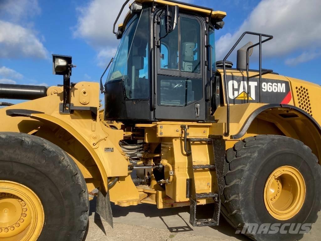 CAT 966 M Tekerlekli yükleyiciler