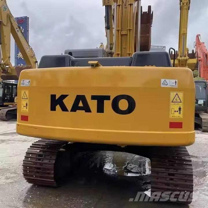 Kato HD 820 Paletli ekskavatörler