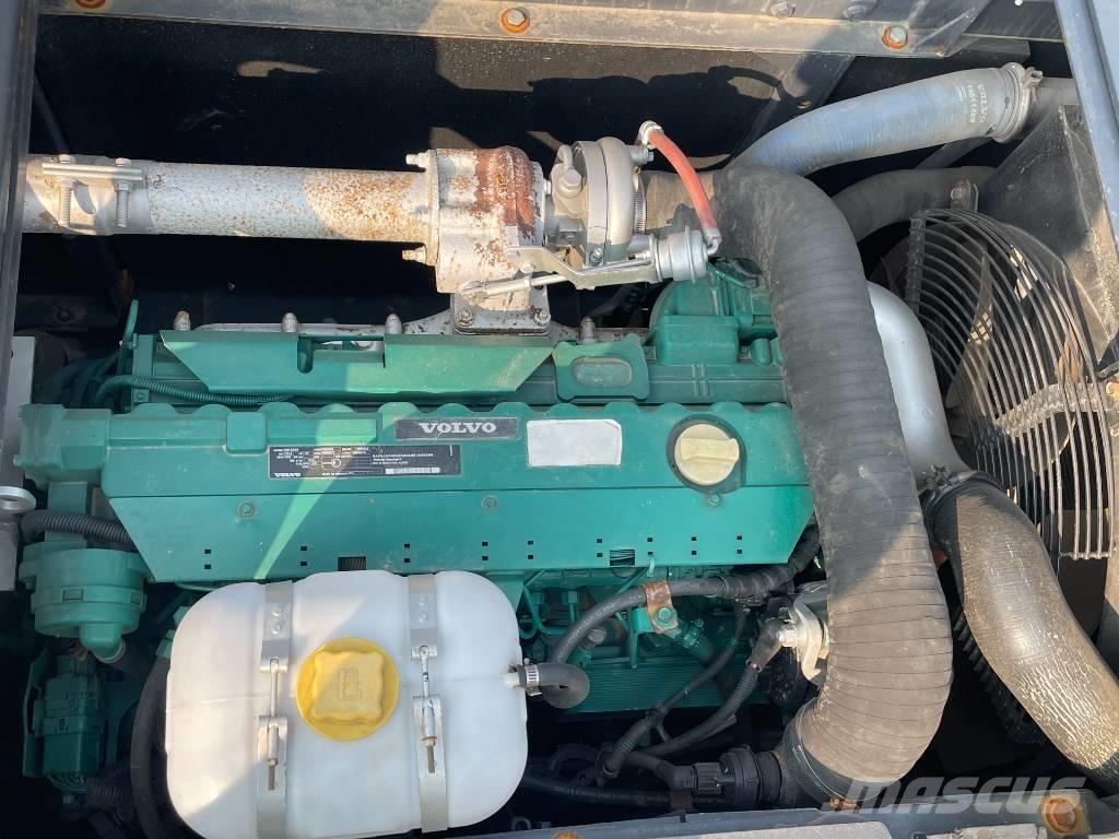 Volvo EC 210 Paletli ekskavatörler