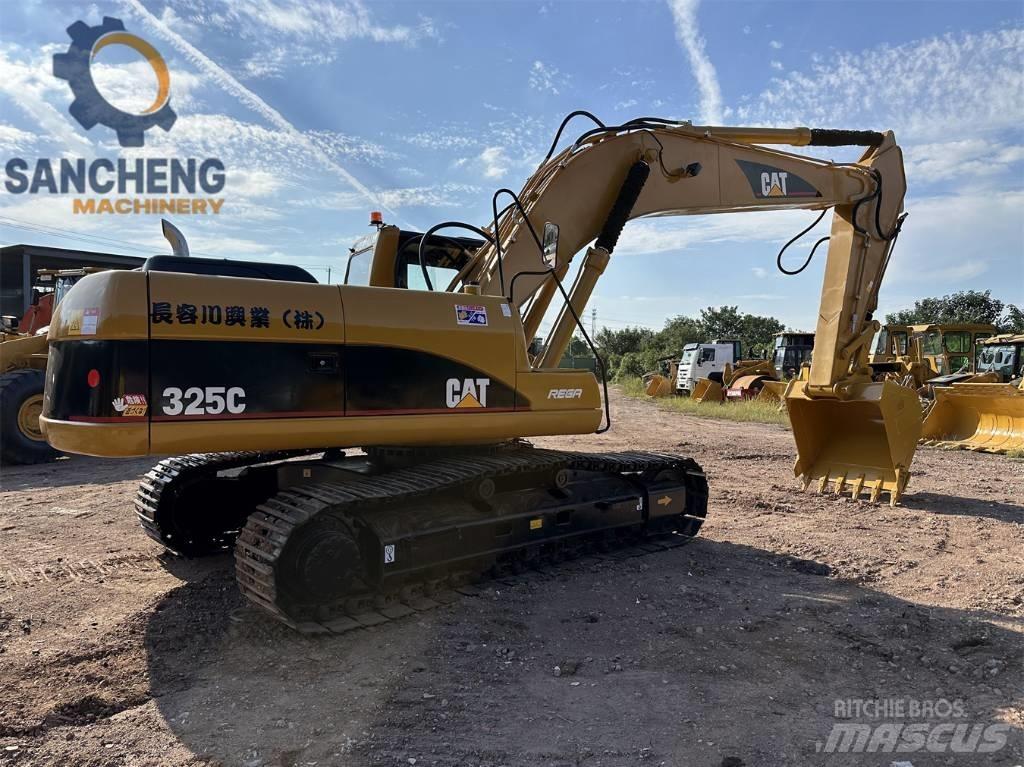 CAT 325 C Paletli ekskavatörler