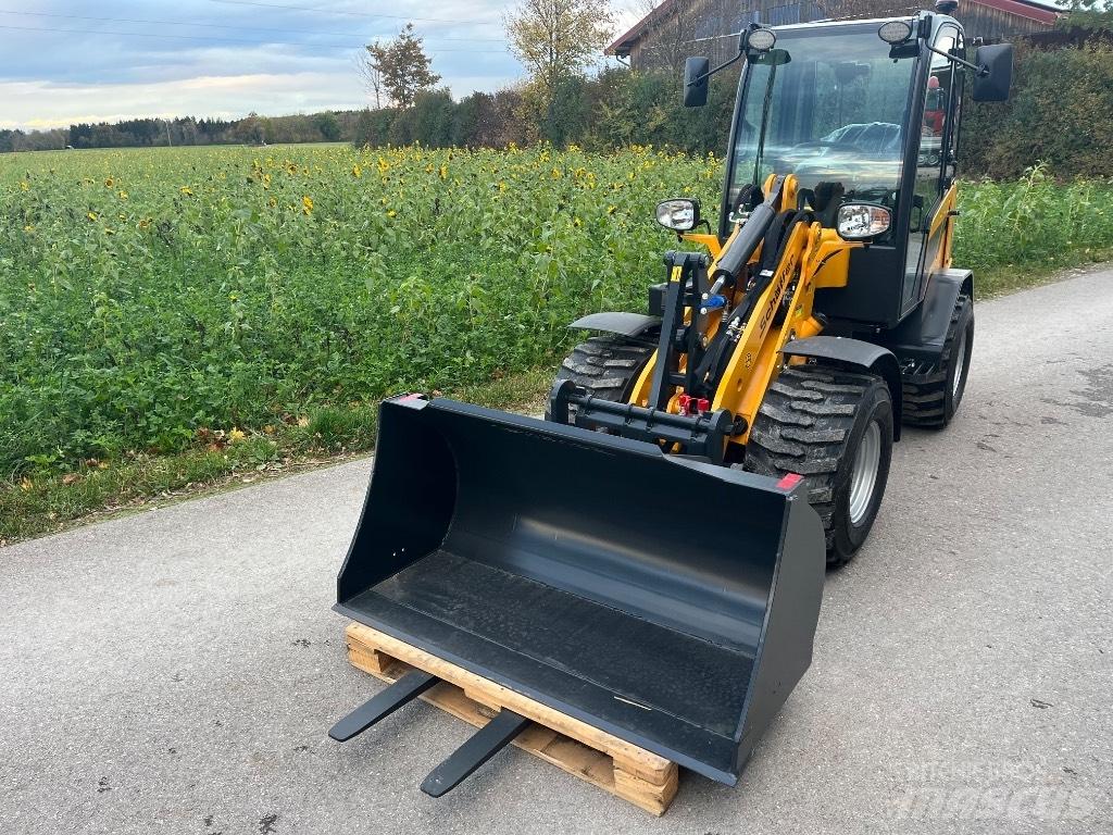 Schäffer 2445S Skid steer loderler