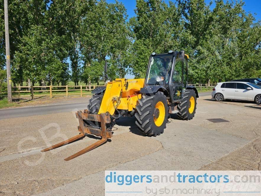 JCB 526-56 Agri Tarimsal teleskopik yükleyiciler