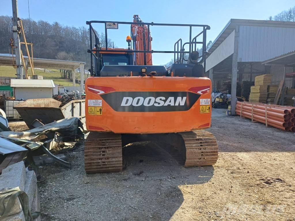Doosan DX140LC-7 Paletli ekskavatörler