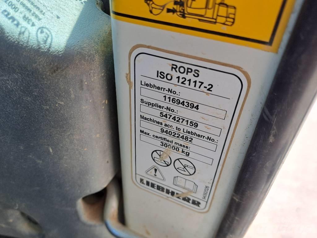 Liebherr R922LC Paletli ekskavatörler