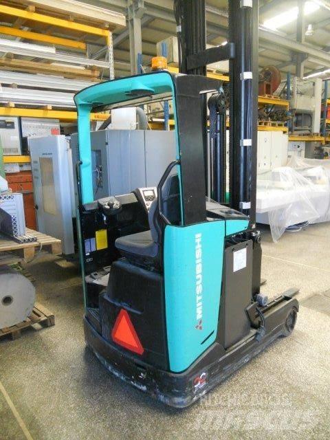 Mitsubishi RB16NH Reach truck - depo içi istif araçları