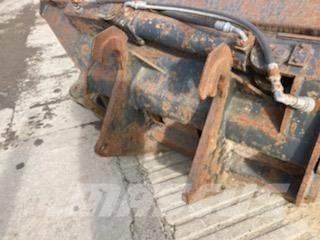 CAT Bucket-Side Dump Kovalar