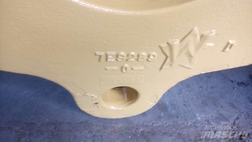 CAT 245 Saseler