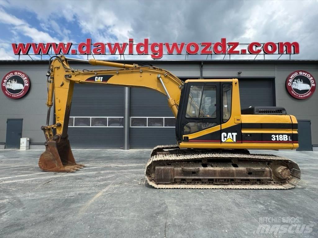 CAT 318 B L Paletli ekskavatörler