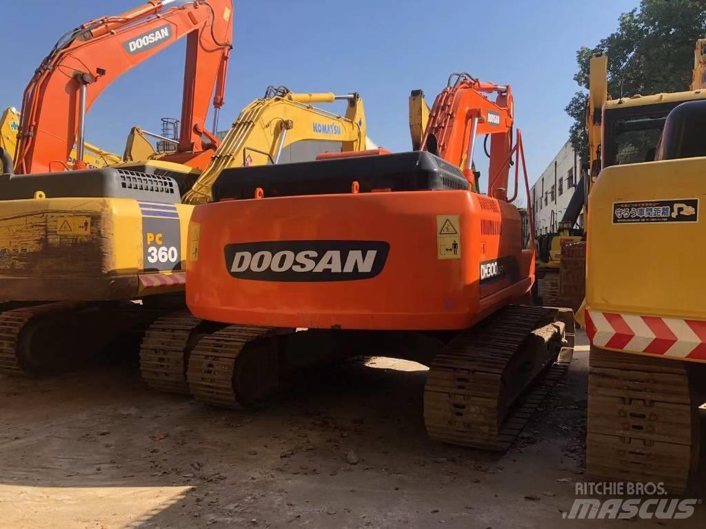 Doosan 225 LC Paletli ekskavatörler