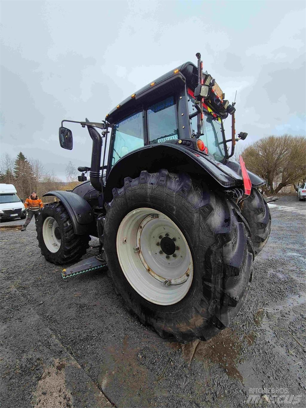 Valtra T191LS Traktörler