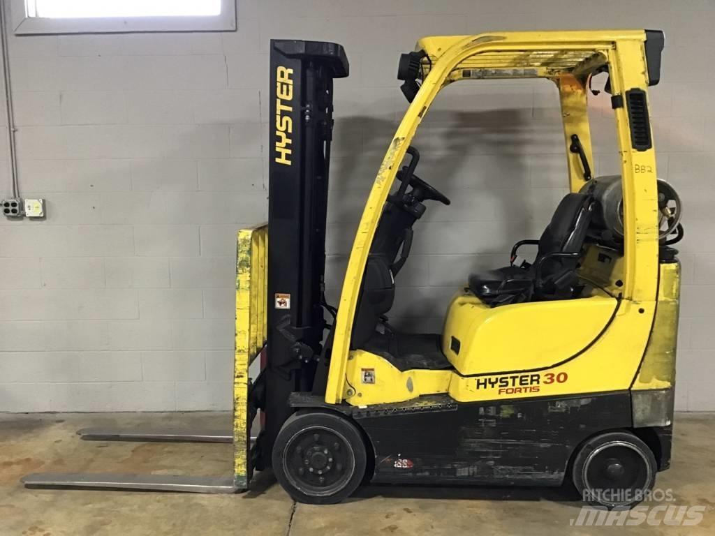 Hyster S 30 FT Diger