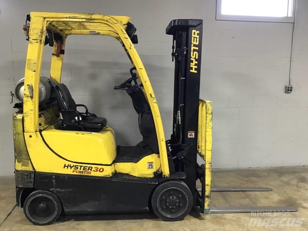 Hyster S 30 FT Diger