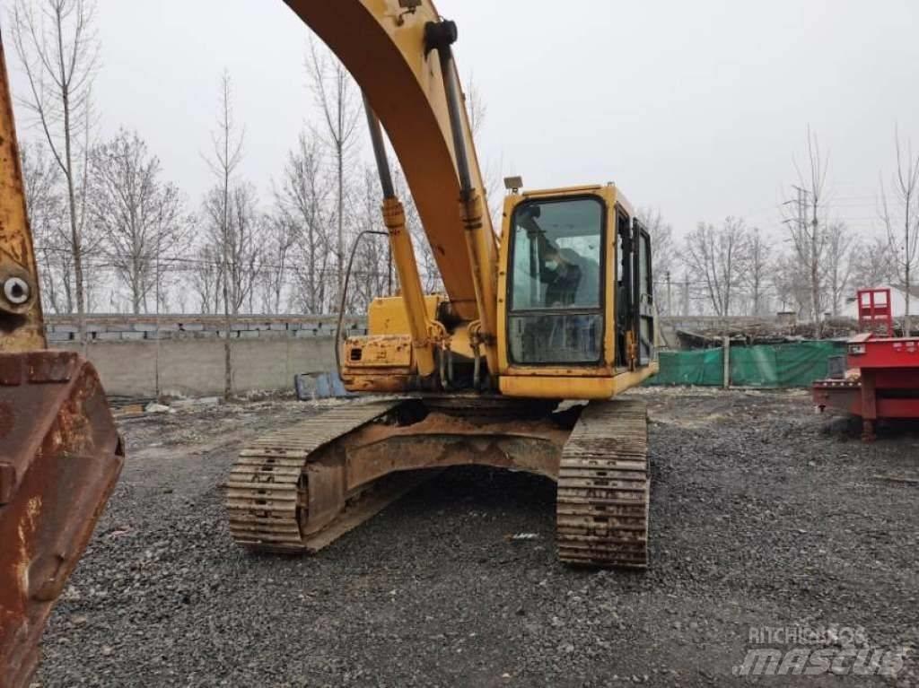 Hyundai R305LC-7 Paletli ekskavatörler