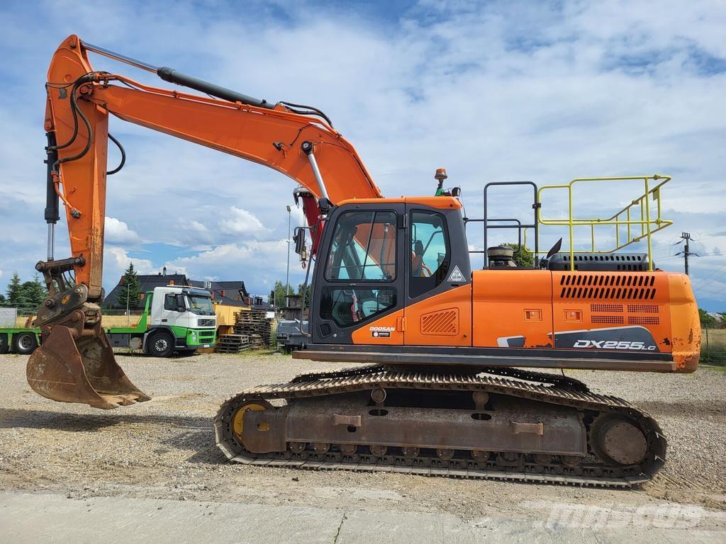 Doosan DX255LC-5 Paletli ekskavatörler