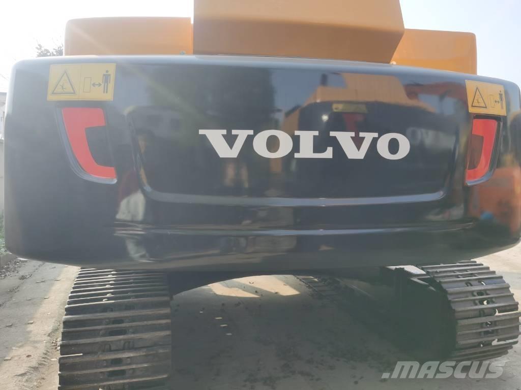 Volvo EC 250 D L Paletli ekskavatörler