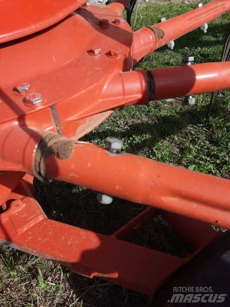 Kuhn GA6632 Ot Tirmigi