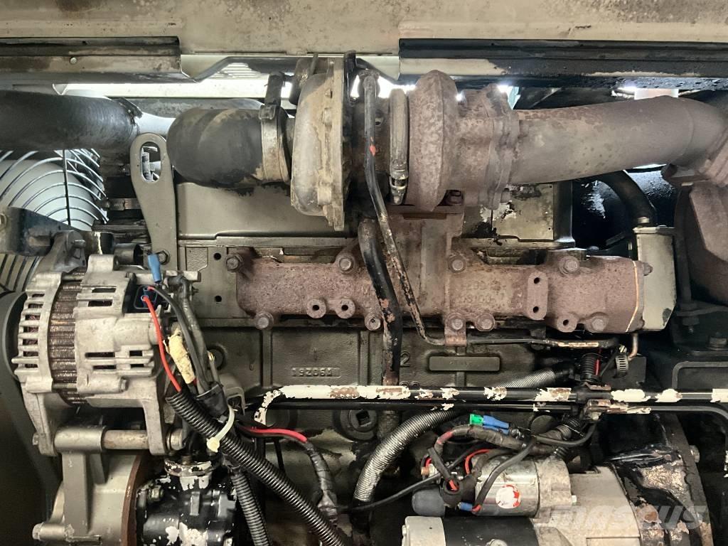 Takeuchi TB 175 W Lastik tekerli ekskavatörler