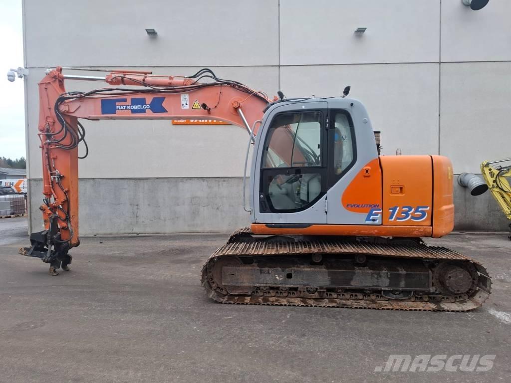Fiat-Kobelco E 135 Paletli ekskavatörler