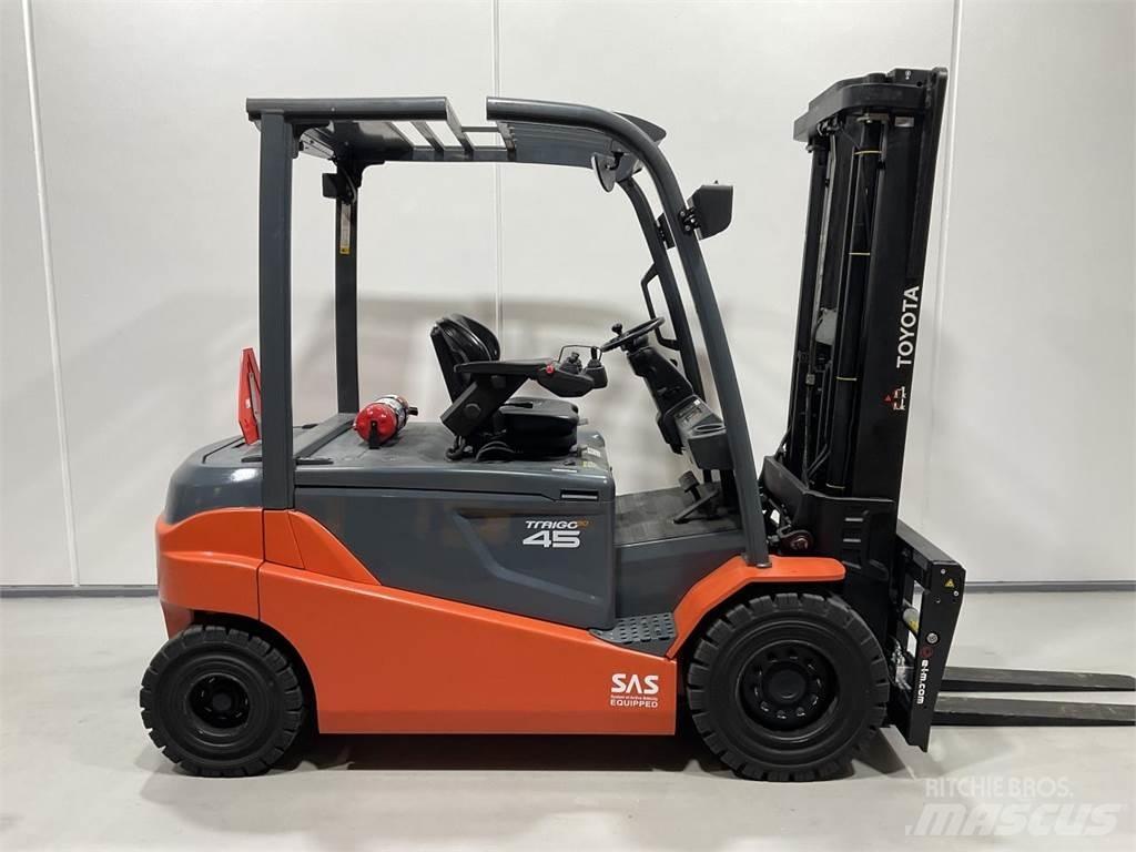 Toyota 8FBMT45 Elektrikli forkliftler