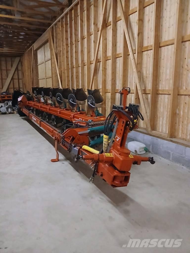 Kverneland PB100-8 Döner pulluklar