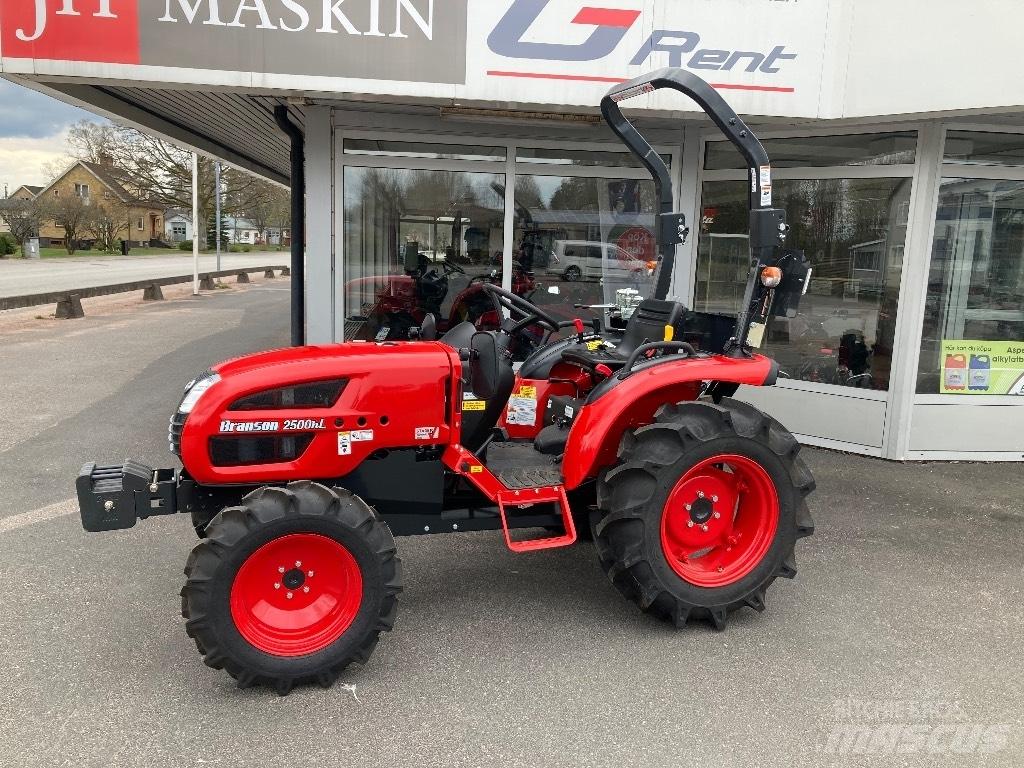 Branson 2500h Traktörler