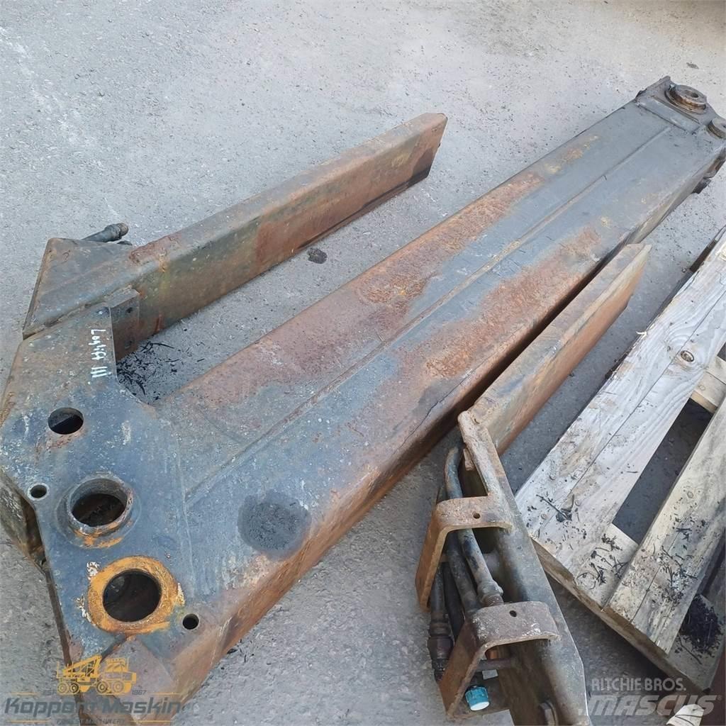 Loglift 111 Tomruk vinçleri