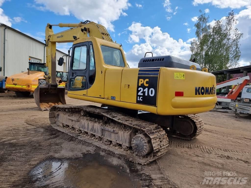 Komatsu PC 210-6 Paletli ekskavatörler