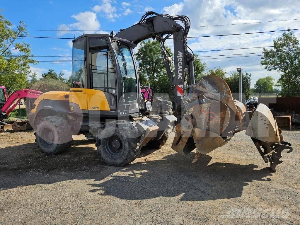 Mecalac 12 MTX Lastik tekerli ekskavatörler