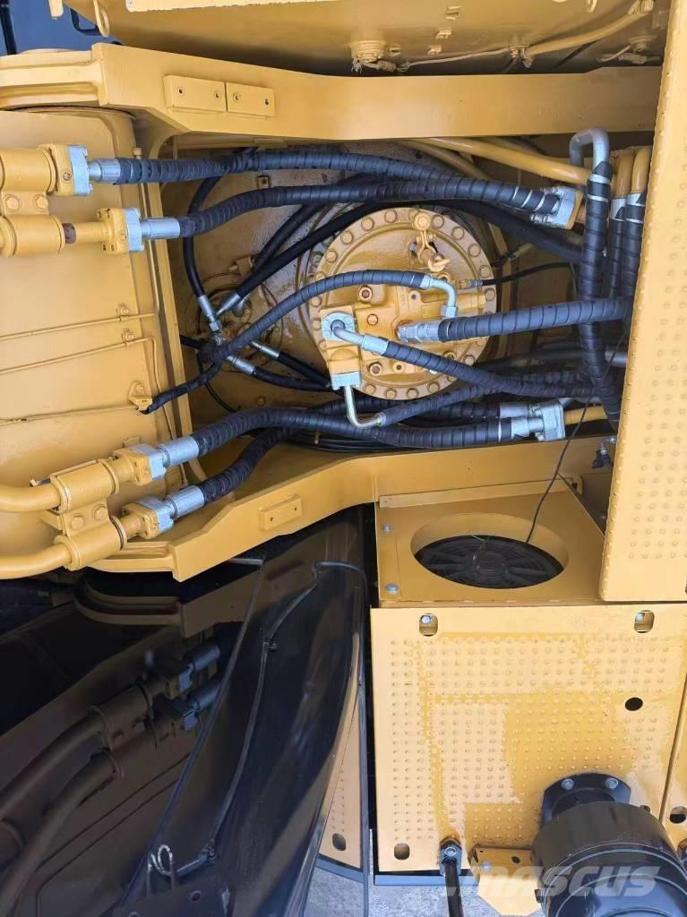 CAT 340 D L Paletli ekskavatörler