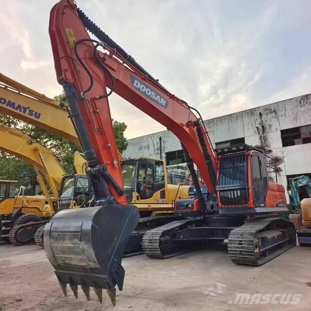 Doosan DX 300 LC Paletli ekskavatörler