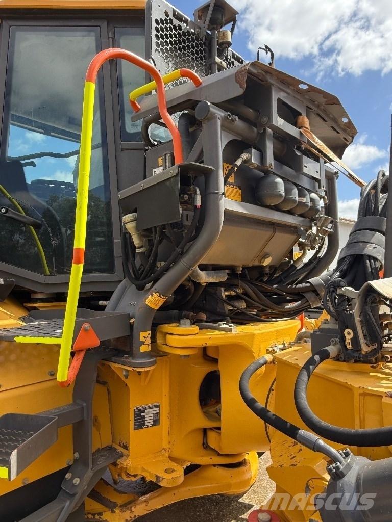 Volvo A30G Belden kirma kaya kamyonu
