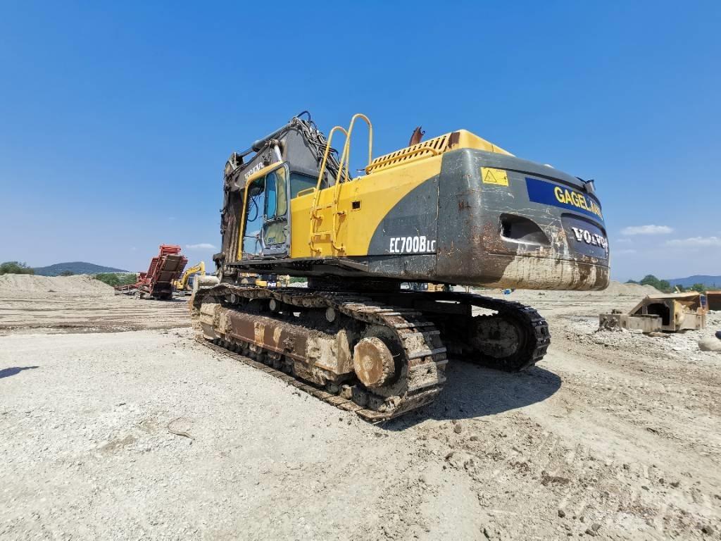 Volvo 700 B Paletli ekskavatörler