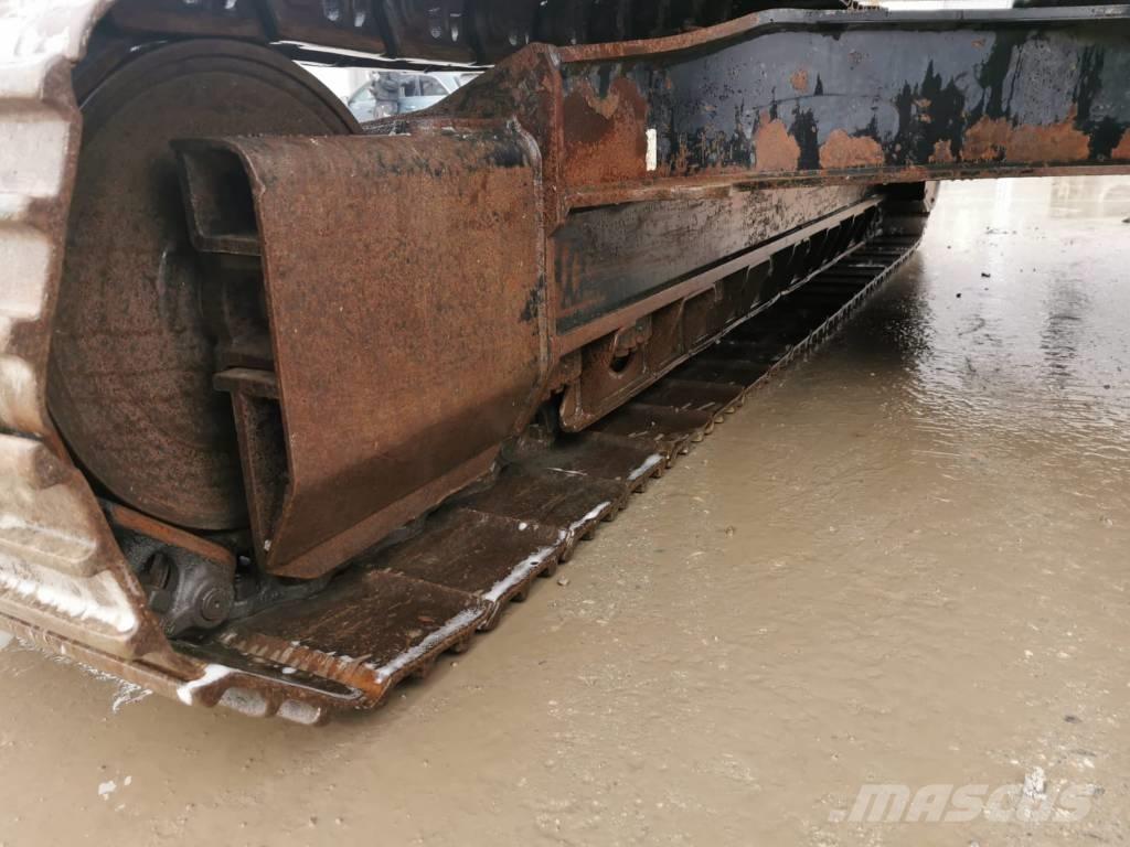 CAT 325 FL CR Paletli ekskavatörler