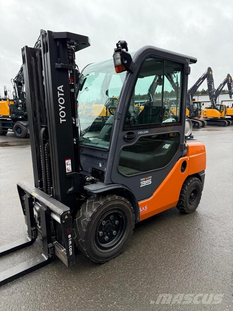 Toyota 02-8 FGJF 35 LPG'li forkliftler