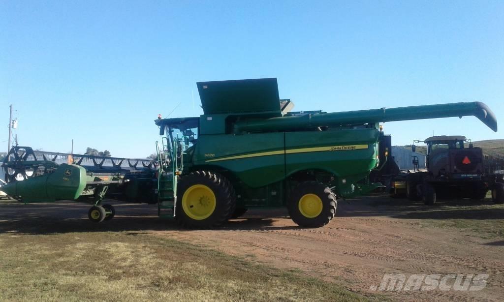 John Deere S 670 Biçerdöverler