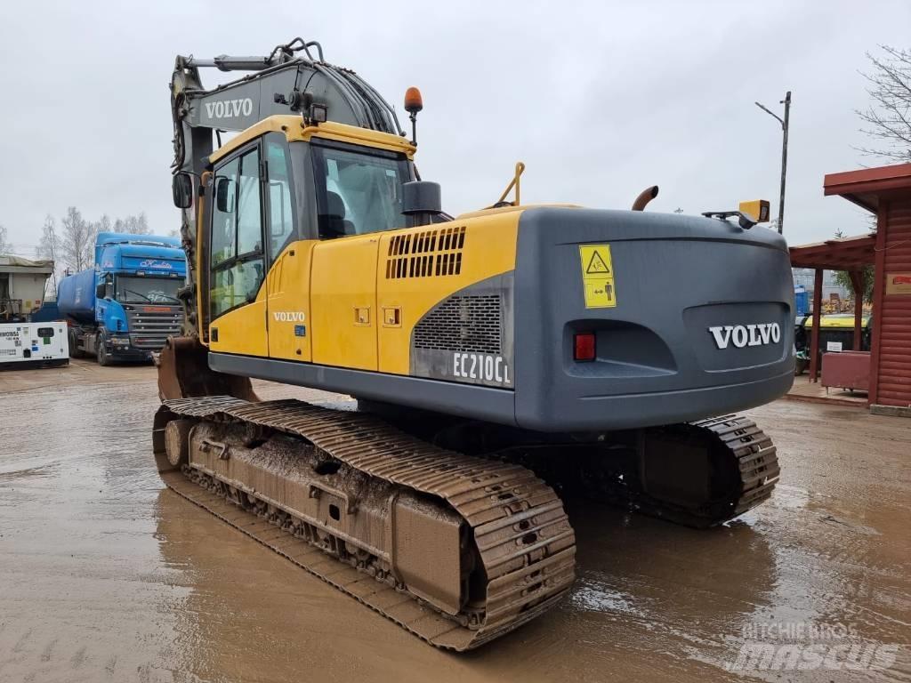 Volvo EC 210 C Paletli ekskavatörler