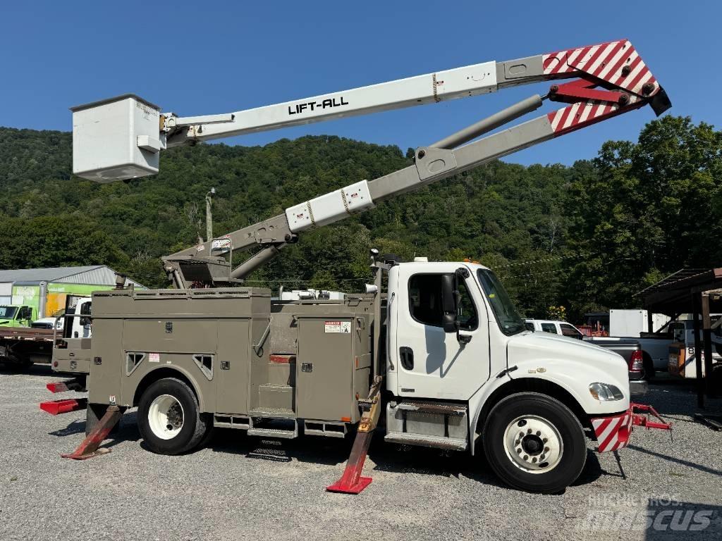 Freightliner M2 Araç üstü platformlar