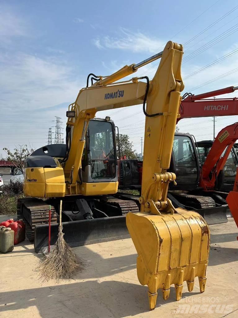 Komatsu PC78 Paletli ekskavatörler