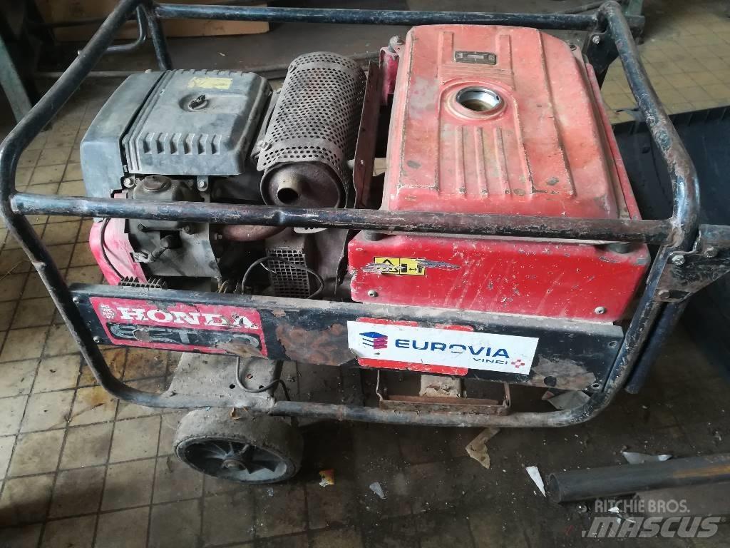 Honda ECT 10 Benzinli Jeneratörler