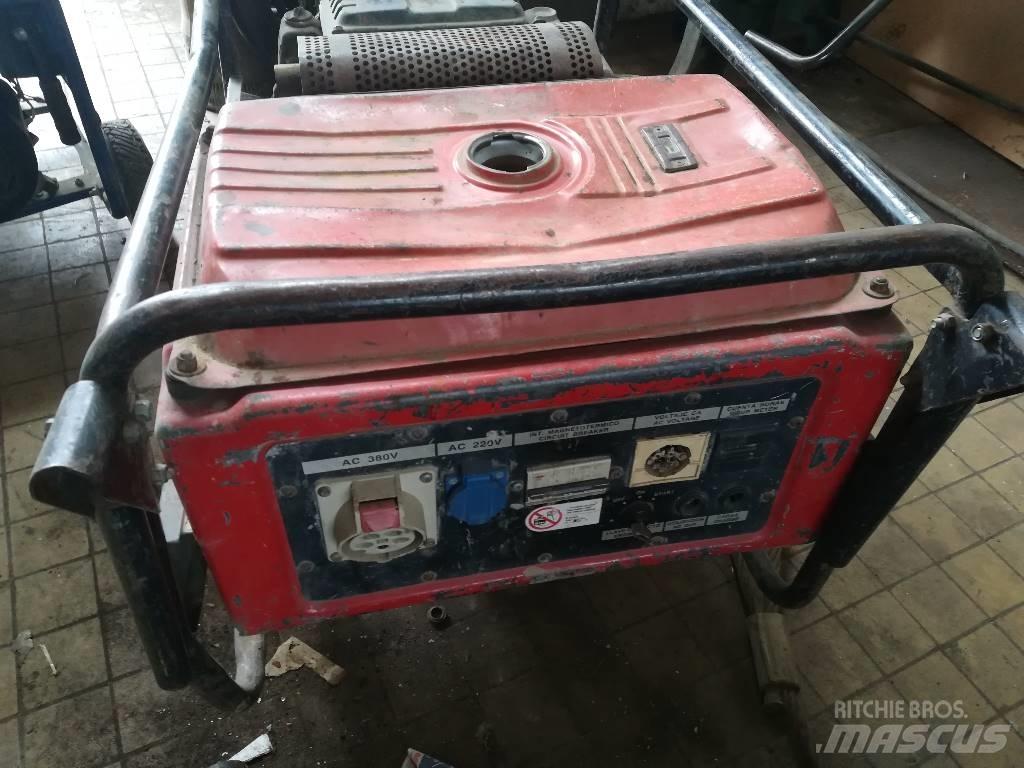 Honda ECT 10 Benzinli Jeneratörler