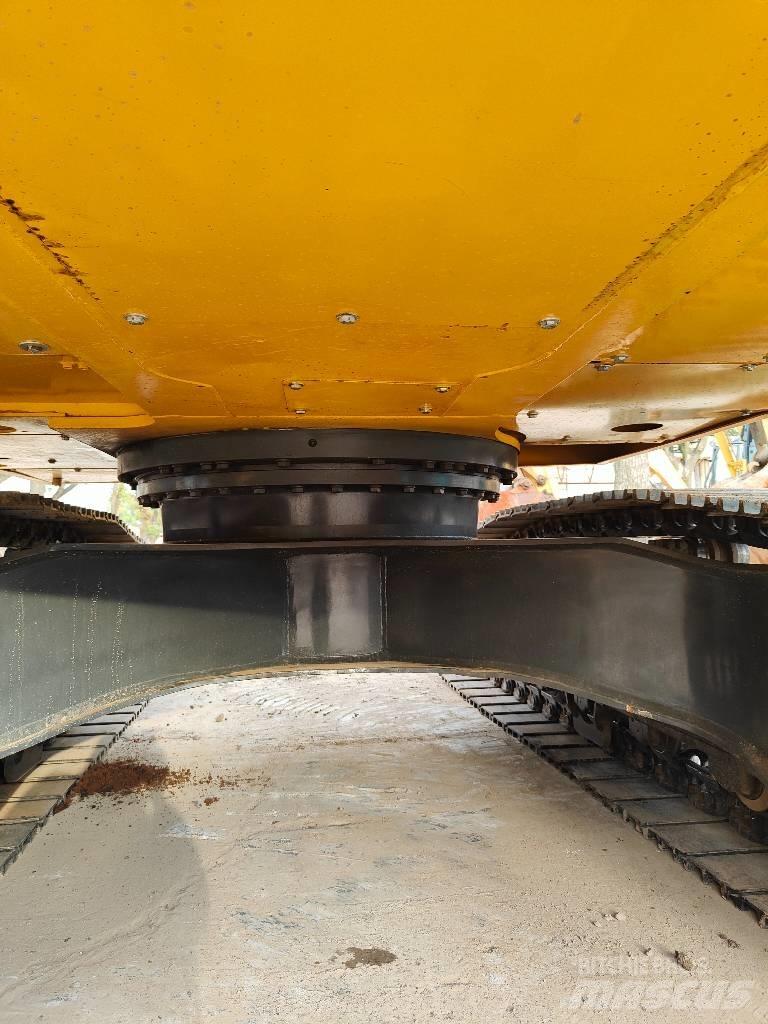 Komatsu PC200 Paletli ekskavatörler