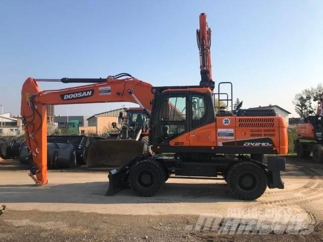 Doosan DX 210 W Lastik tekerli ekskavatörler