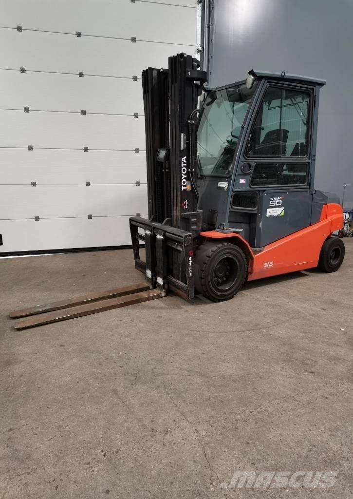 Toyota 8 FBMT 50 Elektrikli forkliftler