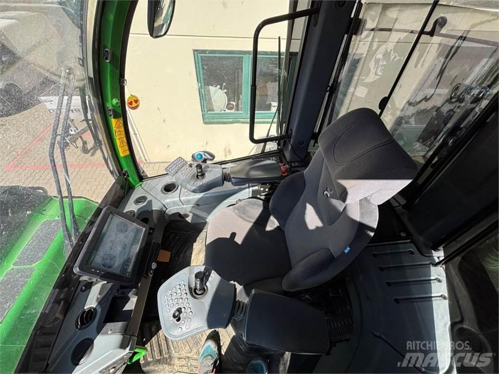 John Deere 1110 G Tomruk yükleyici traktörler