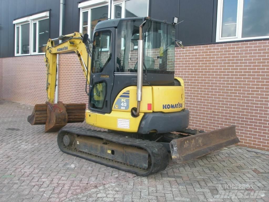 Komatsu PC45MR-3 Mini ekskavatörler, 7 tona dek